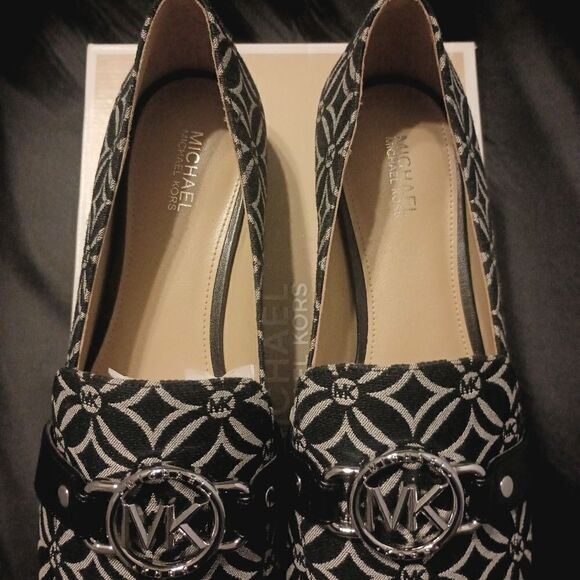 💯🔥MICHAEL KORS Women's Rory Loafer MK Foulard, SIZE 8.0M🔥🔥NEW IN THE ORIGI - Picture 8 of 11